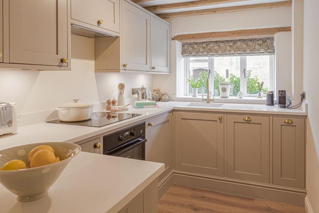 East Barn Cottage - Refurbished Barn Conversion! Weston Subedge Dış mekan fotoğraf