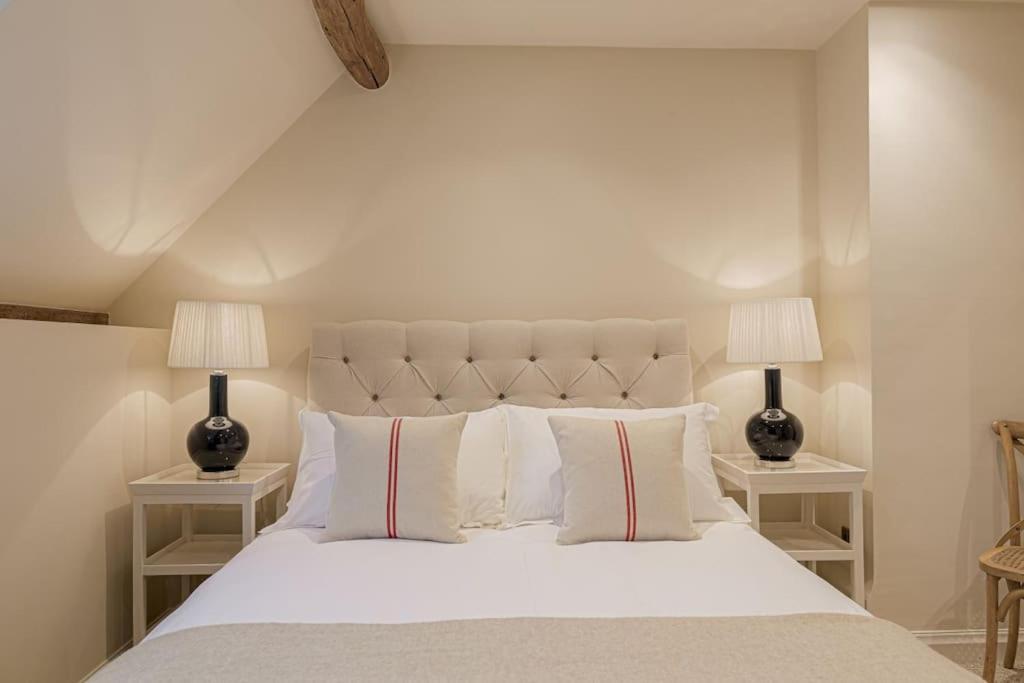East Barn Cottage - Refurbished Barn Conversion! Weston Subedge Dış mekan fotoğraf