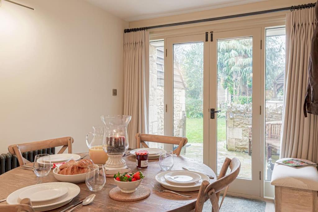 East Barn Cottage - Refurbished Barn Conversion! Weston Subedge Dış mekan fotoğraf