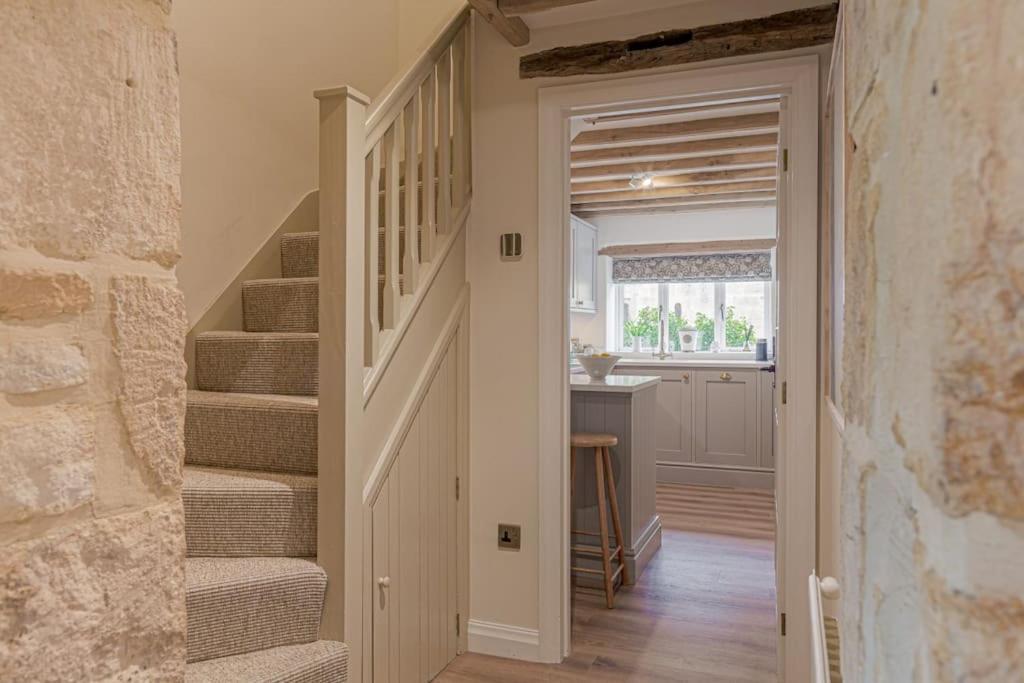 East Barn Cottage - Refurbished Barn Conversion! Weston Subedge Dış mekan fotoğraf