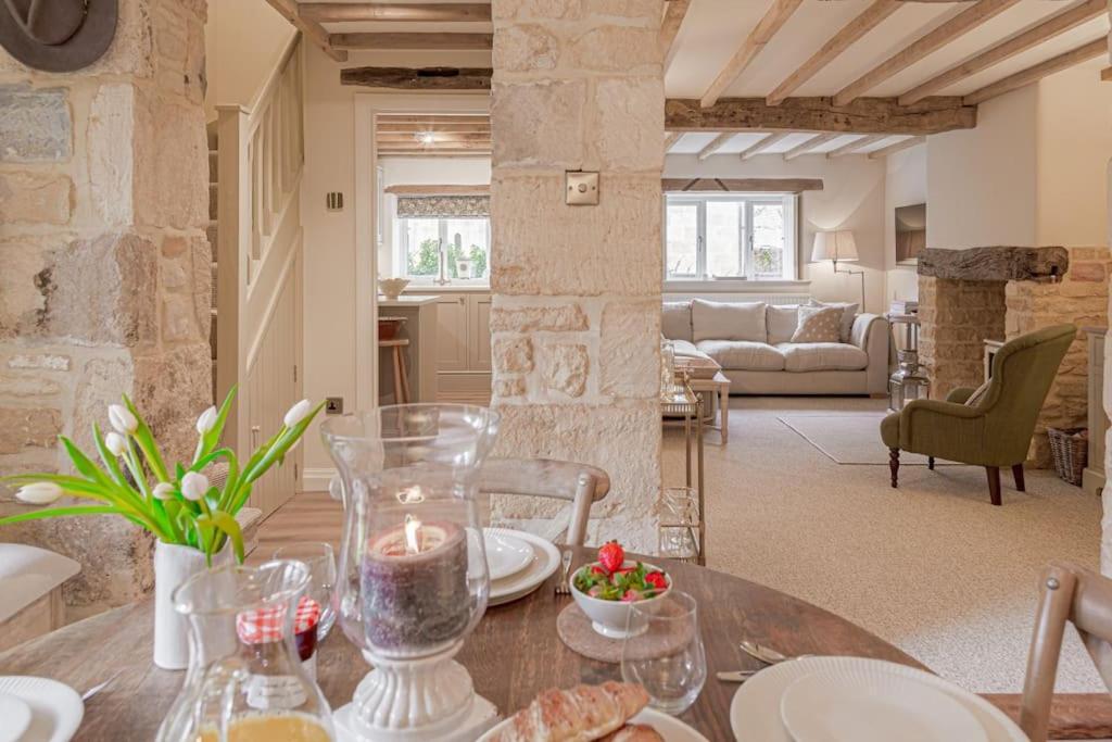 East Barn Cottage - Refurbished Barn Conversion! Weston Subedge Dış mekan fotoğraf
