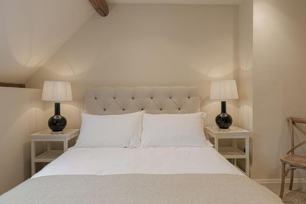 East Barn Cottage - Refurbished Barn Conversion! Weston Subedge Dış mekan fotoğraf
